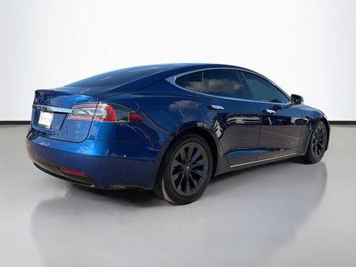 2017 Tesla Model S 75D