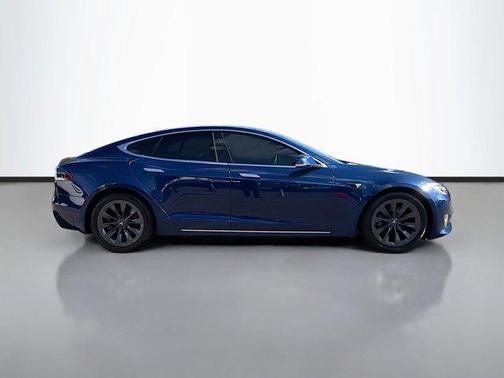 2017 Tesla Model S 75D