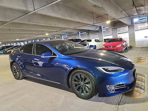 2017 Tesla Model S 75D