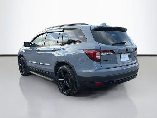 2022 Honda Pilot AWD Black Edition