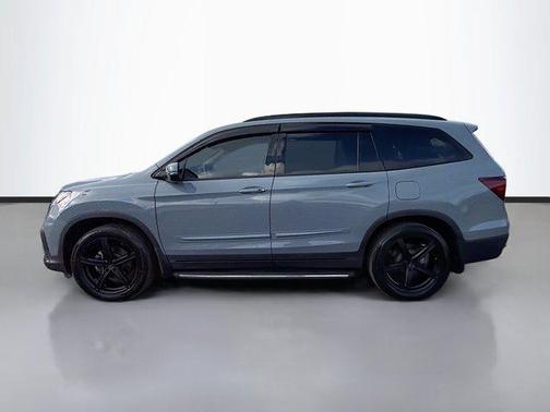 2022 Honda Pilot AWD Black Edition