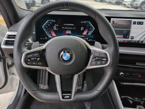 Alpine White 2025 BMW 330 330i