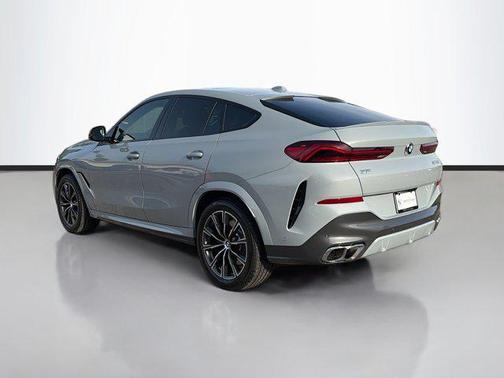 2025 BMW X6 M60i