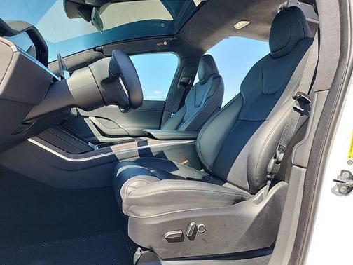 2022 Tesla Model X Dual Motor All-Wheel Drive