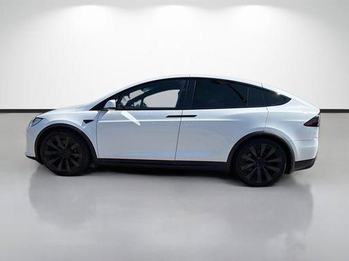 Pearl White Multi-Coat 2022 Tesla Model X Dual Motor All-Wheel Drive