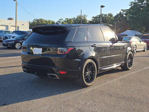 2022 Land Rover Range Rover Sport HSE Silver Edition