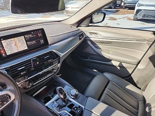 2023 BMW M550 i Xdrive