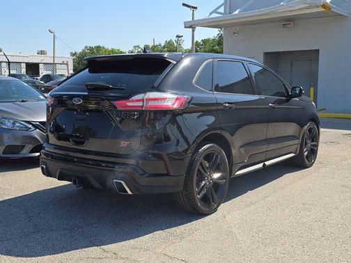 2019 Ford Edge ST