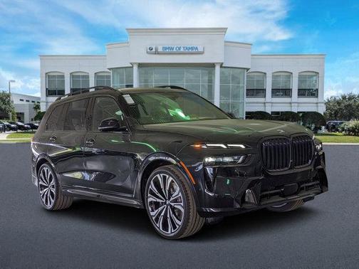 2025 BMW X7 xDrive40i
