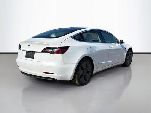 2020 Tesla Model 3 Standard Range Plus