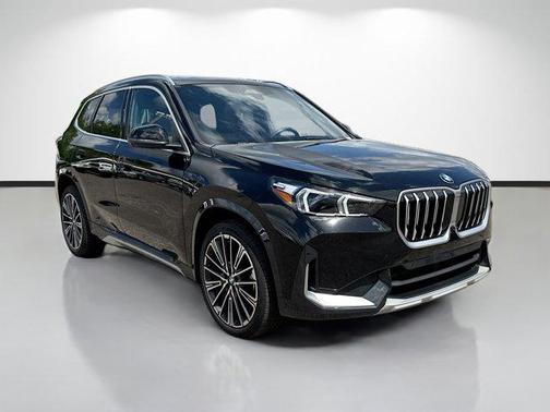 Jet Black 2025 BMW X1 xDrive28i
