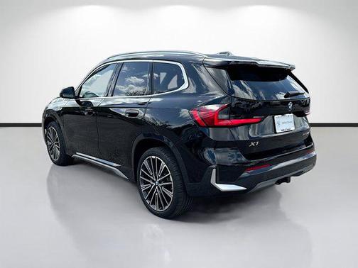 Jet Black 2025 BMW X1 xDrive28i