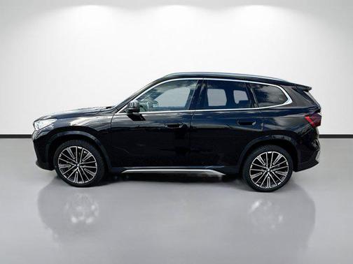 Jet Black 2025 BMW X1 xDrive28i