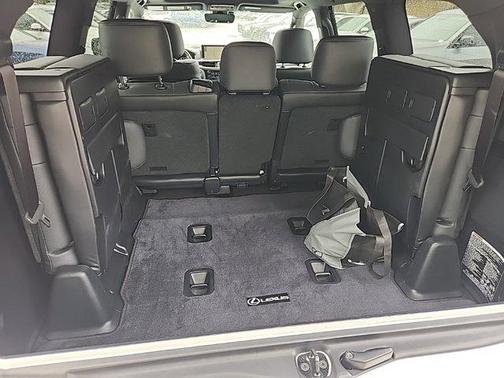 2021 Lexus LX 570 Three-Row