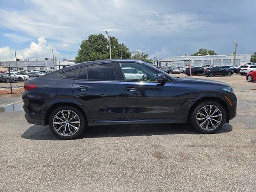 2025 BMW X6 xDrive40i