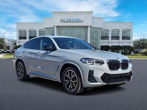 2025 BMW X4 M40i