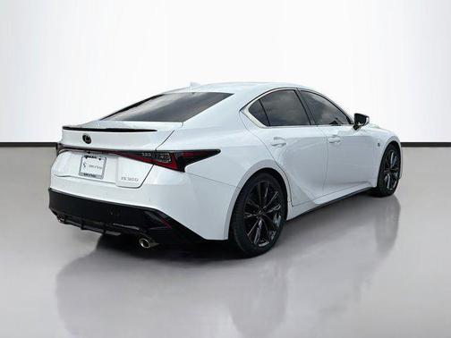 2022 Lexus IS 350 Base