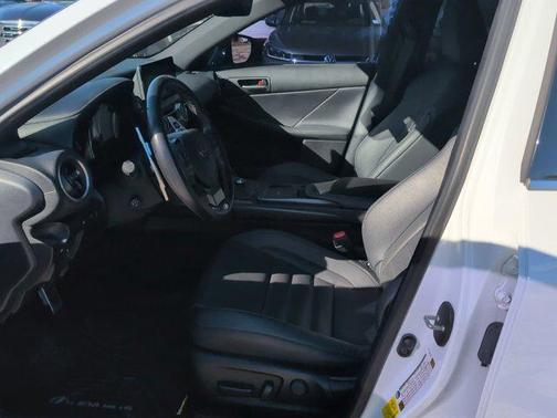 2022 Lexus IS 350 Base