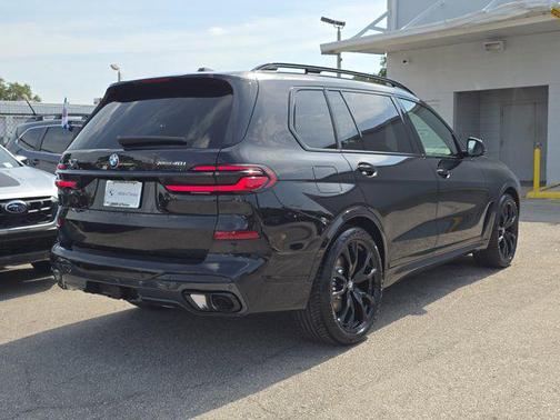 2026 BMW X7 xDrive40i
