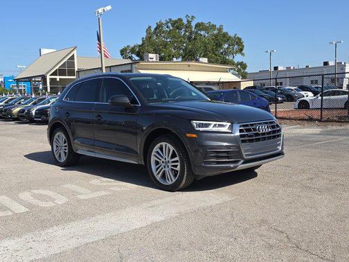 2019 Audi Q5 2.0T Premium Plus
