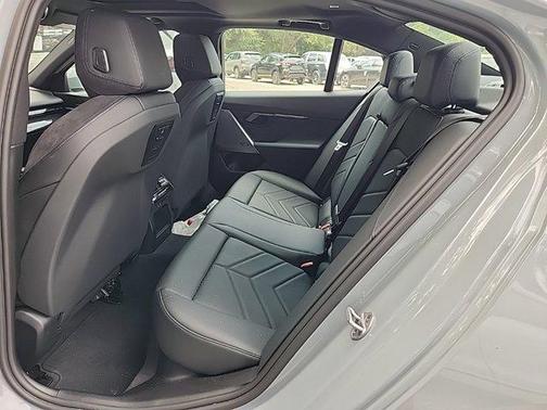 2025 BMW 530 i