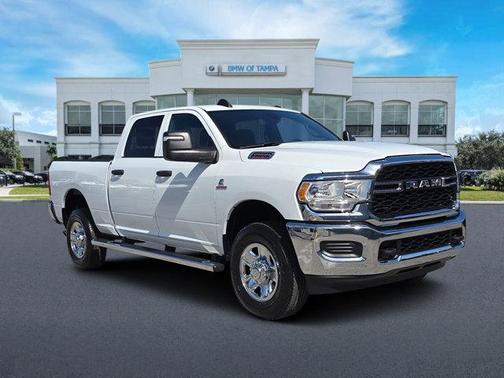 2024 RAM 2500 Tradesman Crew Cab 4x4 6'4' Box