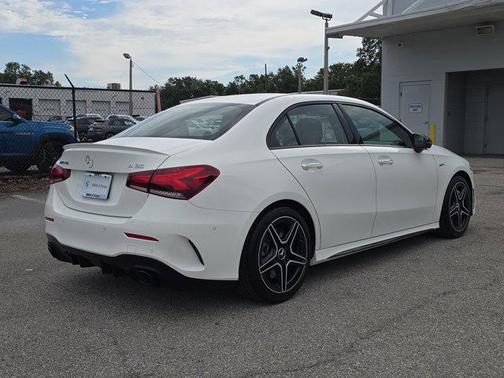 2021 Mercedes-Benz AMG A 35 4MATIC