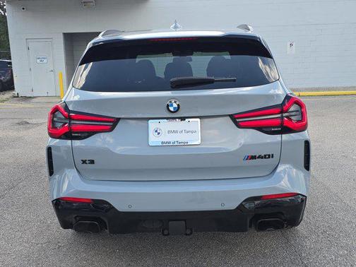 2022 BMW X3 M40i