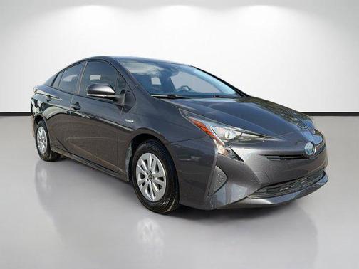 2017 Toyota Prius One
