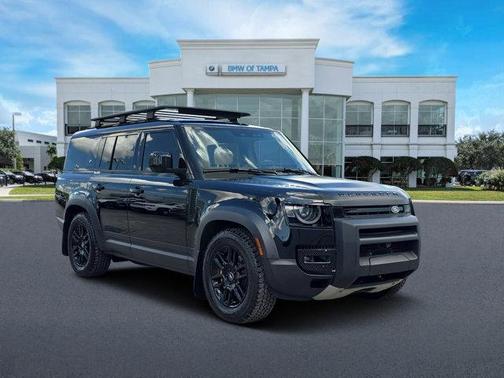 2023 Land Rover Defender 130 SE