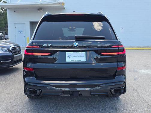 2026 BMW X7 xDrive40i