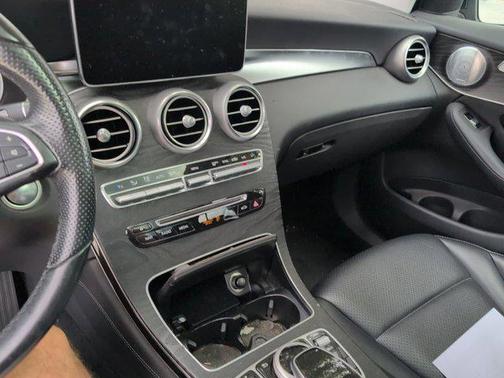 2016 Mercedes-Benz GLC 300 Base