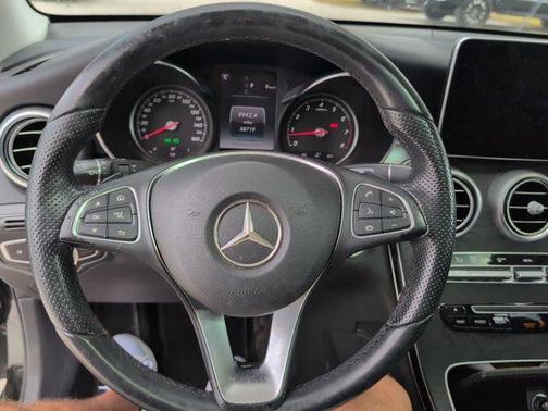 2016 Mercedes-Benz GLC 300 Base