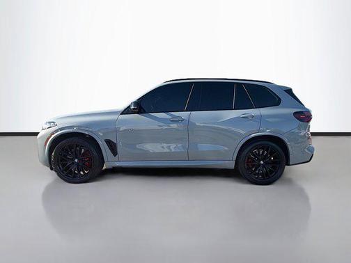 2024 BMW X5 M60i