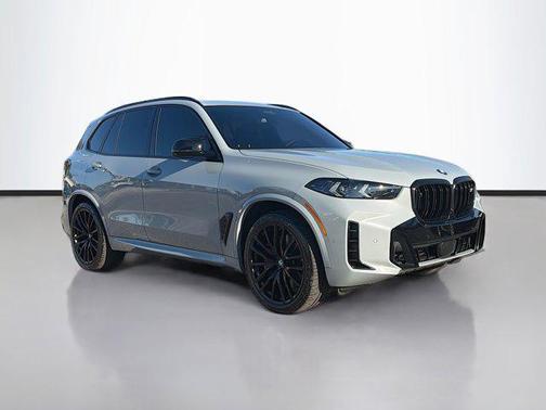2024 BMW X5 M60i