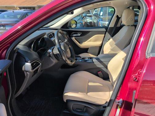 2017 Jaguar F-PACE 35t