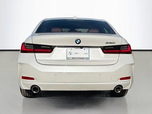 2025 BMW 330 330i