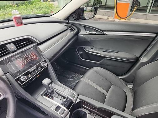 Crystal Black Pearl 2018 Honda Civic EX
