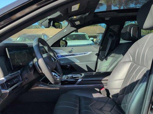 2023 BMW 760 i xDrive