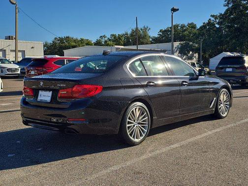 2018 BMW 540 540i
