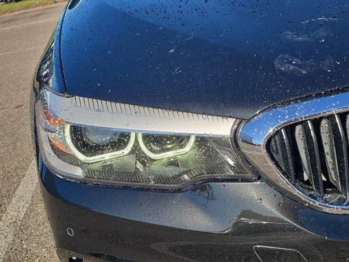 2018 BMW 540 540i