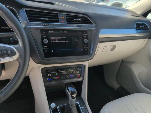 2022 Volkswagen Tiguan 2.0T SE 4MOTION