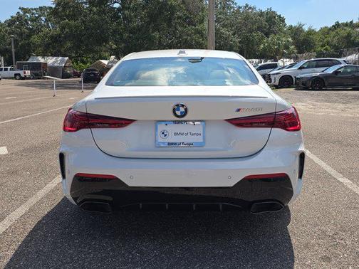 2025 BMW M440 i