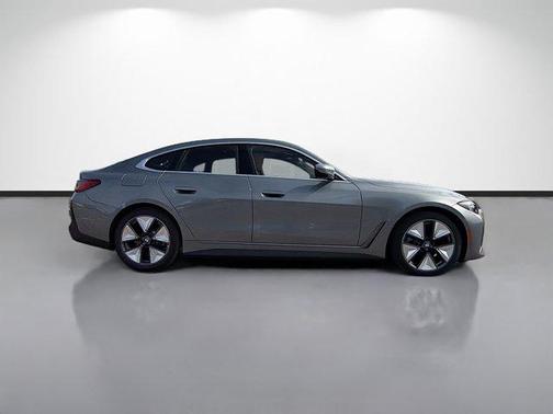 Skyscraper Grey Metallic 2026 BMW i4 Gran Coupe eDrive40
