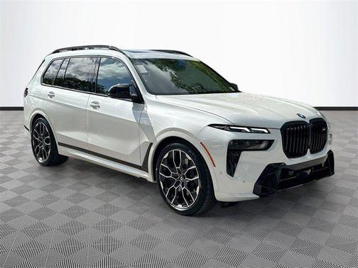 2026 BMW X7 M60i