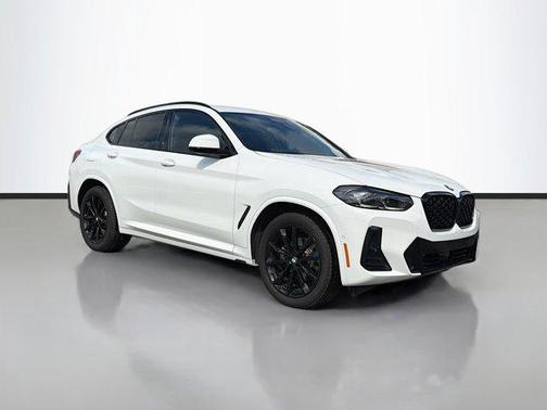 2025 BMW X4 xDrive30i