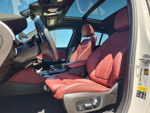 2022 BMW X4 xDrive30i