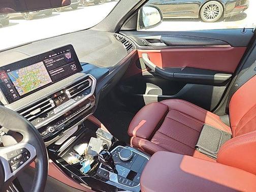 2022 BMW X4 xDrive30i