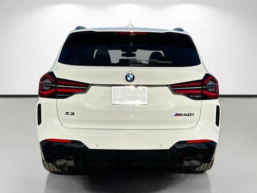 2022 BMW X3 M40i