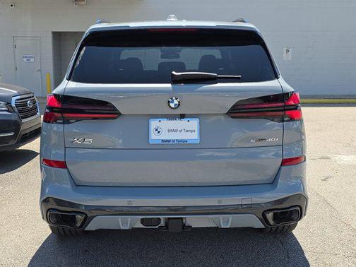 2026 BMW X5 sDrive40i